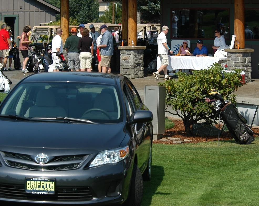 Griffith Motors gives back