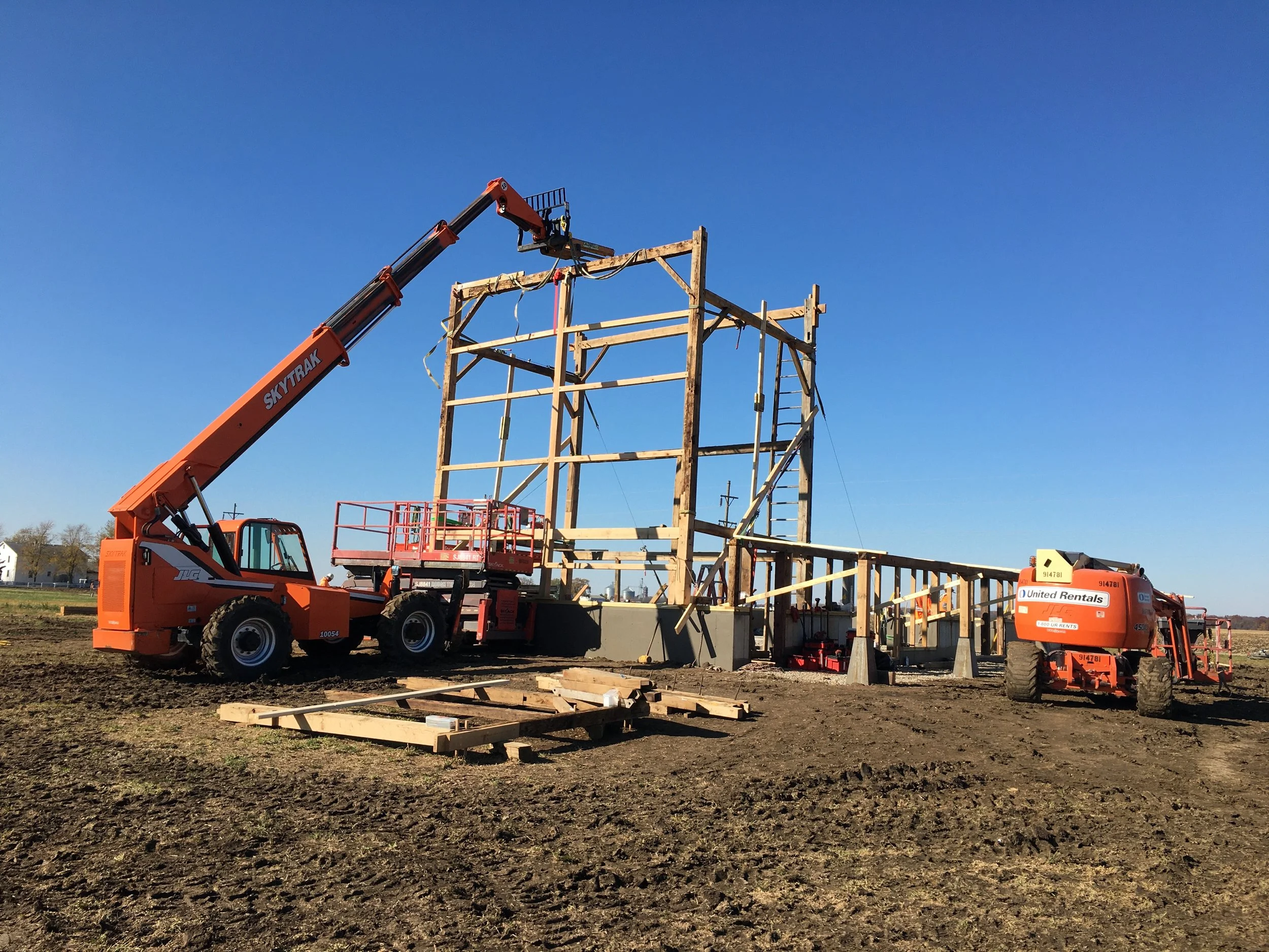 Barn Raising October 2022 (3).JPG
