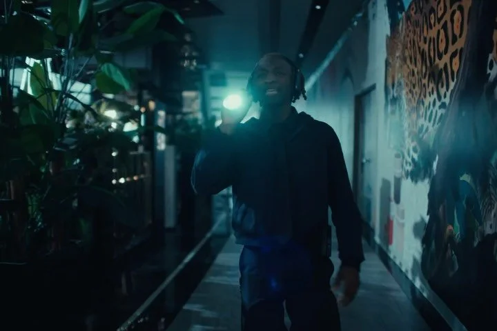 Huge thank you to John Umanzor (@limitlesss_john) for choosing our Sony VENICE 2 for this incredible promo for @raudxgeez, @shopify, and @americandream. Honored to support such a talented team on a massive, visually stunning production. 🙌⁠
⁠
EP/Dire