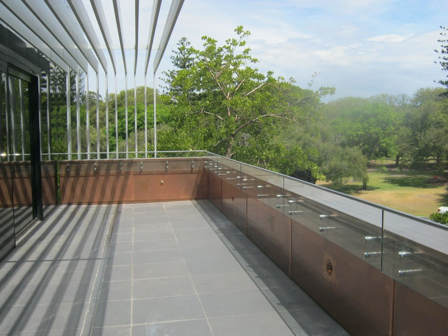 10KingsParkRd_Canopy_014.JPG