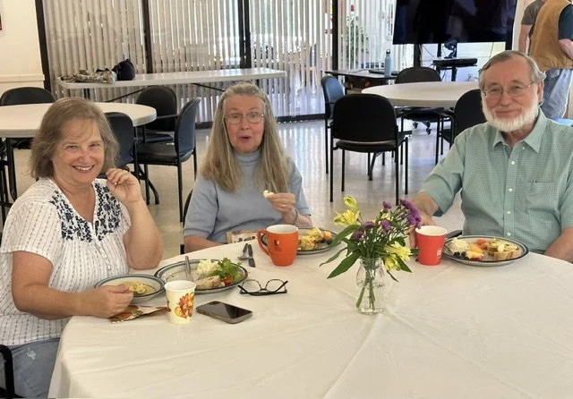 altar guild lunch 2.jpeg