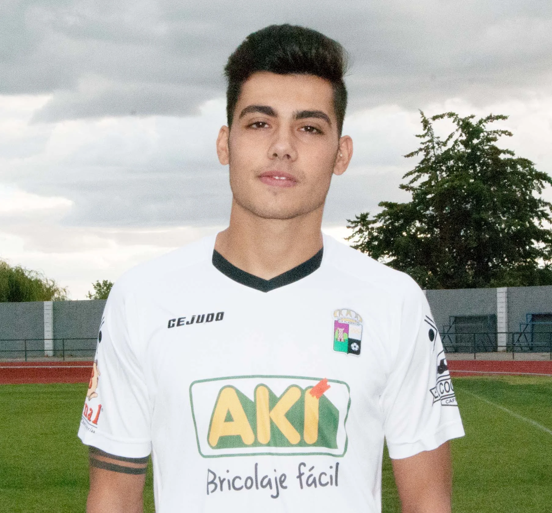 NUNEZ medio.png