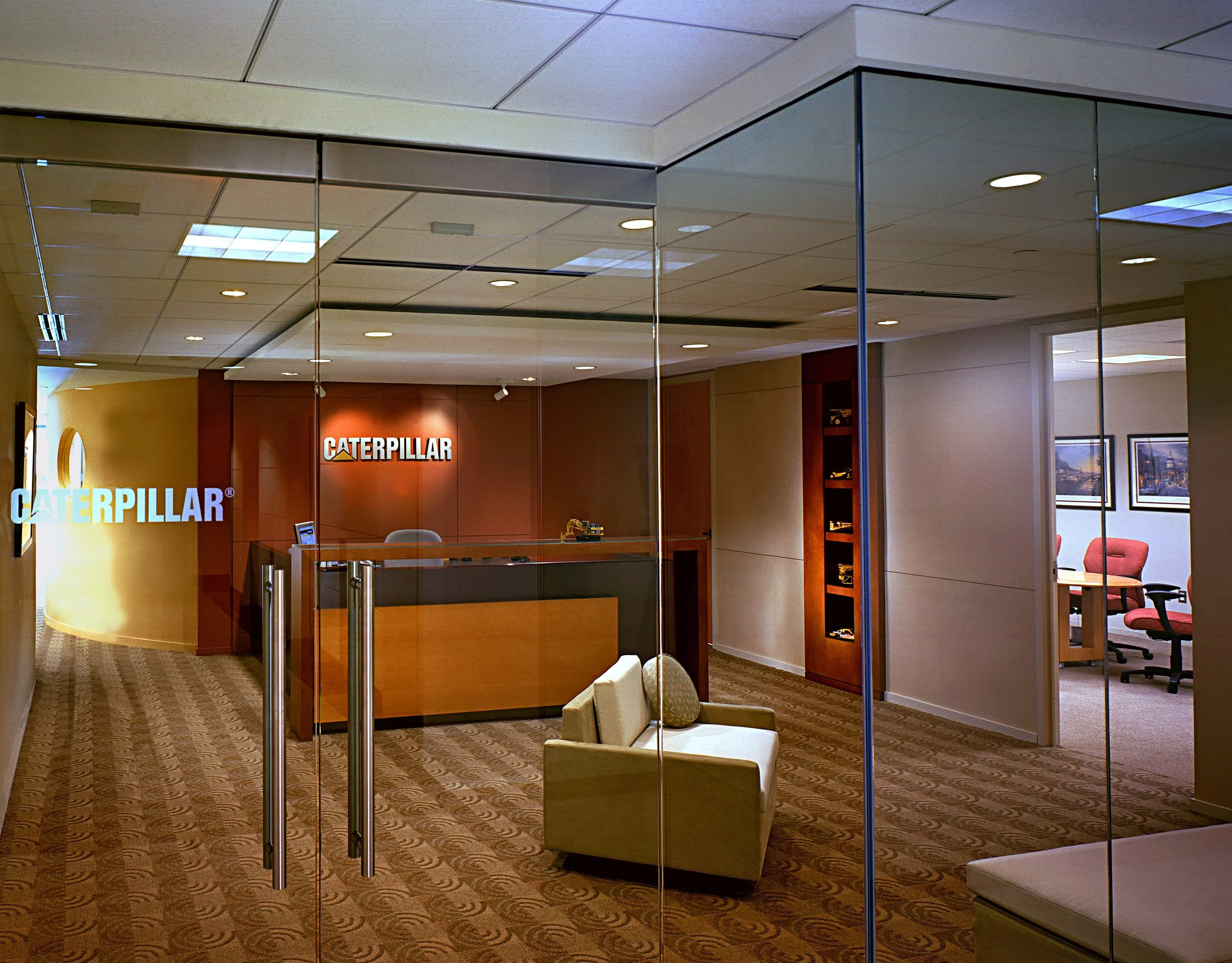 Caterpillar DC Corporate Headquarters — De Space Designs