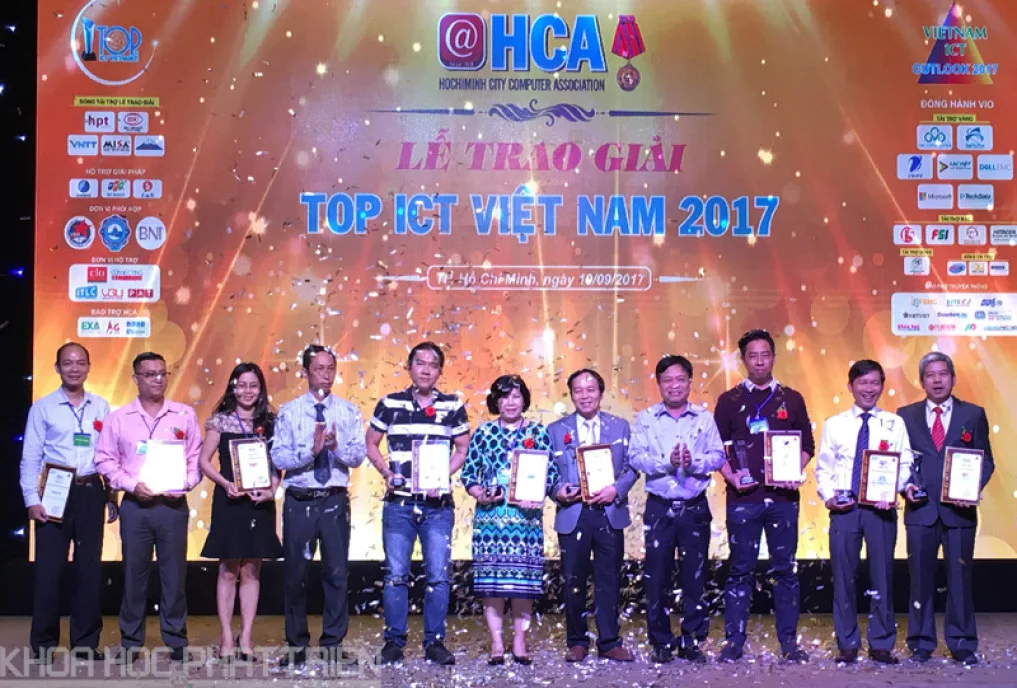 Trao Giải thưởng TOP ICT Việt Nam 2017