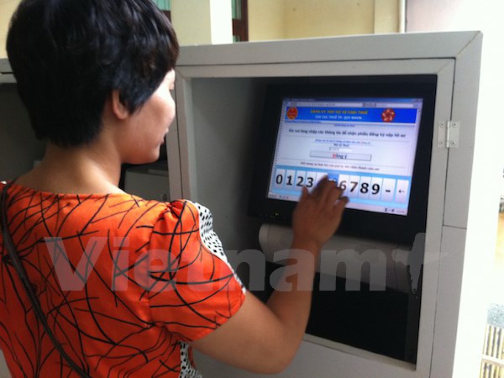Người cho thuê nhà cả nước có thể ngồi nhà nộp thuế qua điện thoại