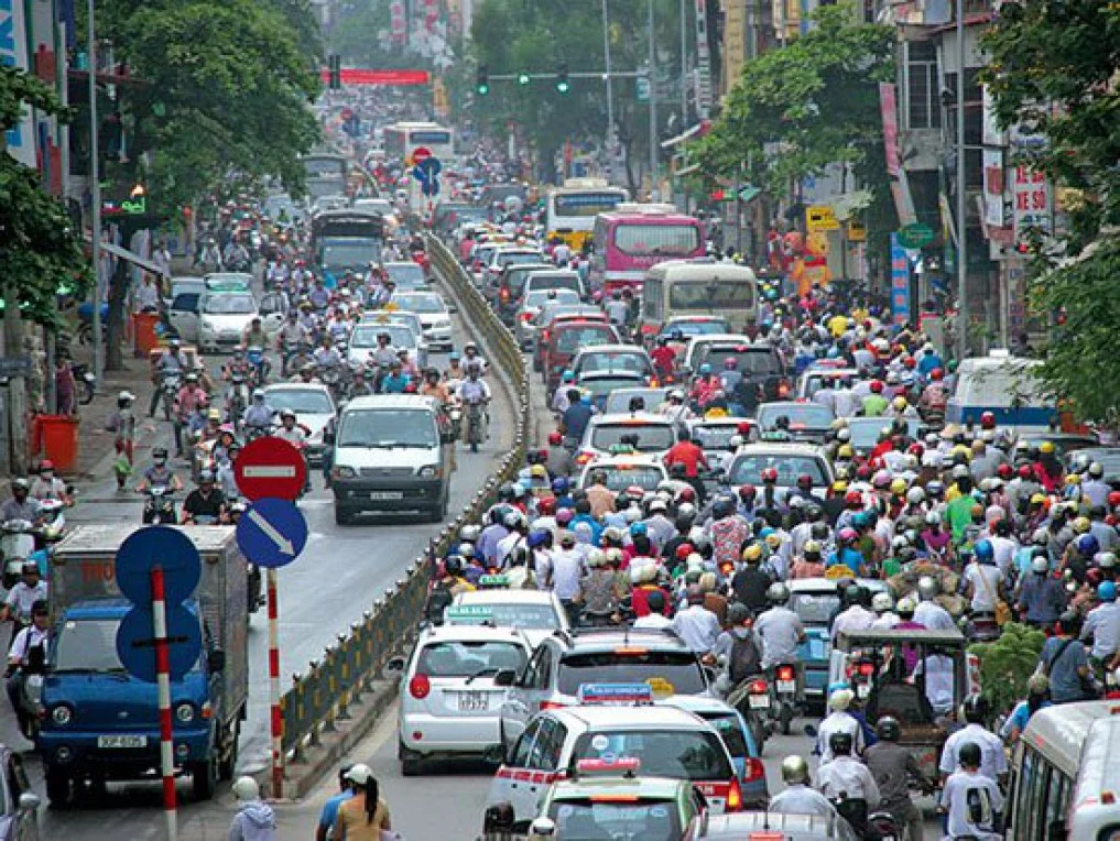 Thí điểm khai, nộp lệ phí trước bạ qua mạng Internet với ô tô, xe máy