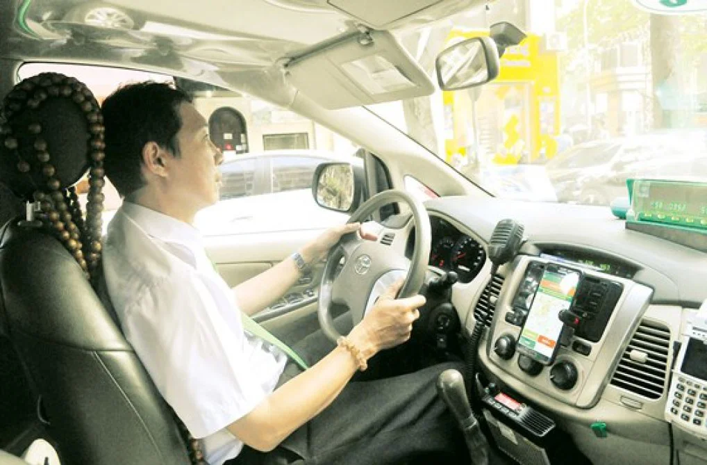 Từ Grab, Uber đến chiến tranh giữa các hãng gọi xe công nghệ