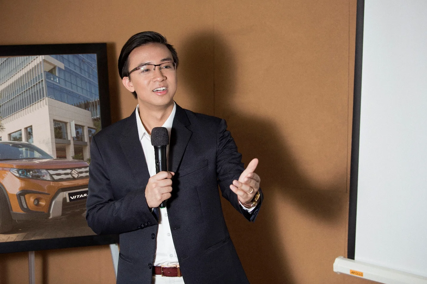 Mã số N3037: Đây là bí quyết từng giúp cựu học sinh chuyên Lê Hồng Phong, lọt top Forbes Under 30 vừa khởi nghiệp 2 công ty vẫn đứng xếp hạng đầu của lớp dù vắng mặt tới 90% 