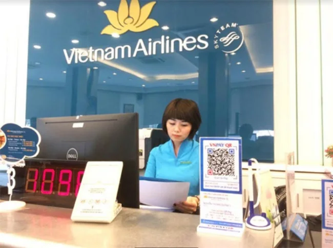 vietnam-airlines-hop-tac-vnpay-thanh-toan-mua-ve-bang-qr-code-2.jpg