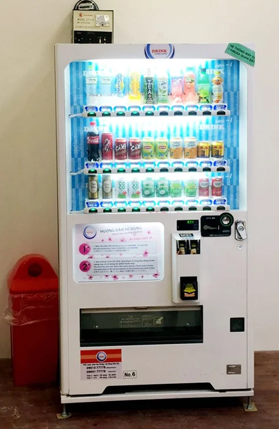 Mã số N1017: Hệ thống bán nước giải khát tự động của Ngô Kim Thuận 