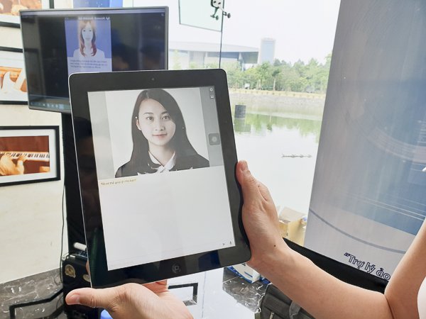 Hệ thống trả lời tự động (chatbot) của Hitelli. Công nghệ này được sử dụng trong dịch vụ chăm sóc khách hàng, giúp giảm thời gian và tiết kiệm chi phí cho doanh nghiệp. Ảnh: Trọng Đạt