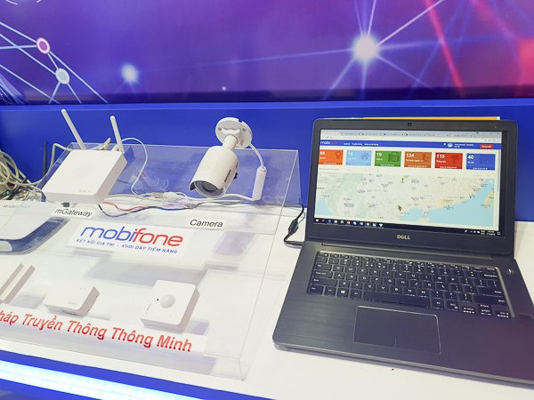 Những chiếc loa phường kiểu mới mGateway do MobiFone phát triển. Người quản lý điều khiển việc phát thanh qua website được xây dựng trên nền tảng điện toán đám mây. Thông tin sau quá trình biên tập, kiểm duyệt sẽ được đưa lên đây, trước khi