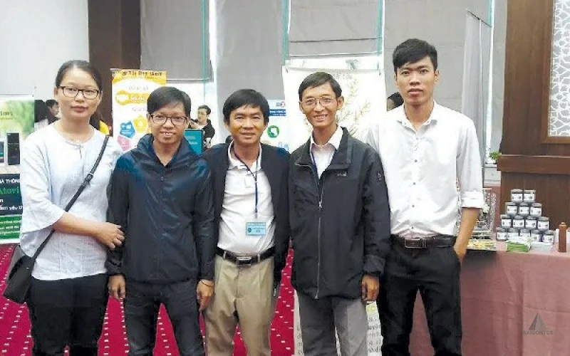 Mã số N1022: Công ty TNHH Sài Gòn TCS - Máy hơ ngải cứu và nhang ngải cứu