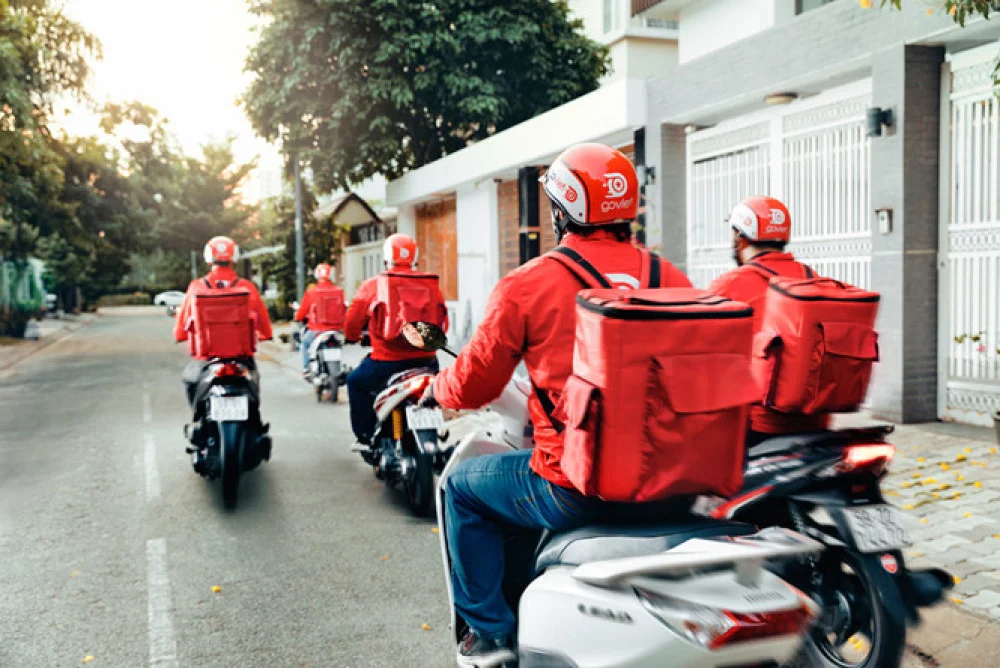 Cuộc chiến taxi công nghệ lại được châm ngòi