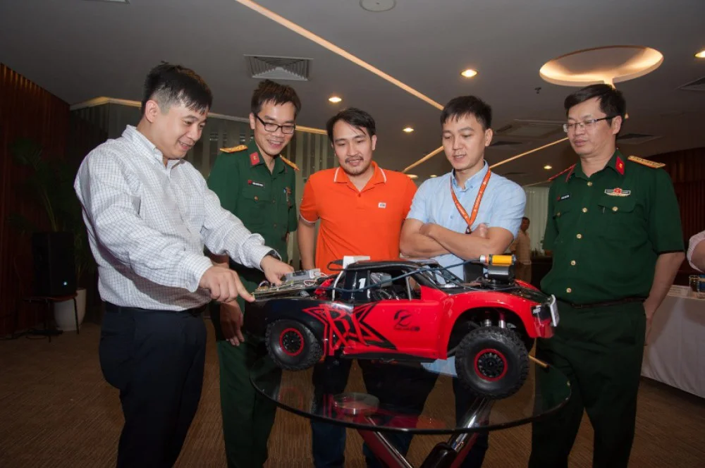 FPT và VTV tổ chức cuộc thi lập trình xe tự hành