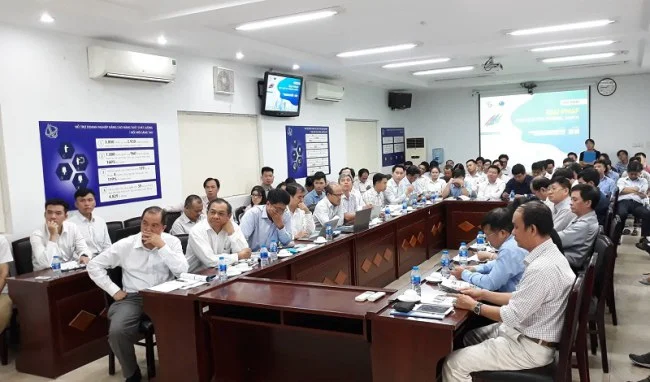 Hội thảo thu hút sự tham gia của nhiều chuyên gia, đại diện doanh nghiệp, quận huyện, trường, viện nghiên cứu