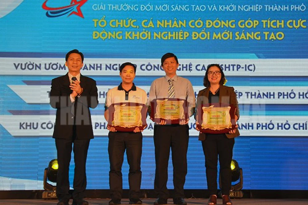 11 tổ chức và cá nhân được nhận Giải thưởng Đổi mới sáng tạo và Khởi nghiệp TPHCM 2018