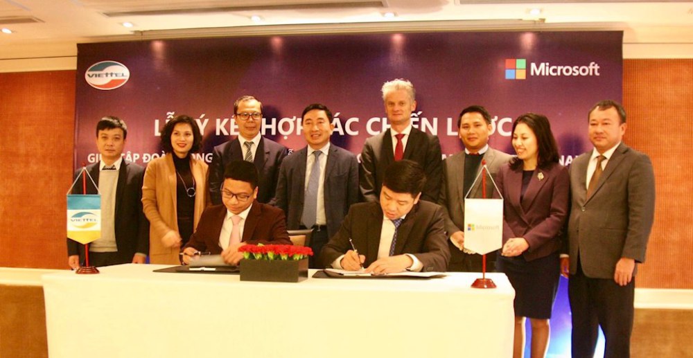 Ngày 16/01/2019, Viettel và Microsoft đã chính thức công bố hợp tác chiến lược đẩy mạnh dịch vụ số tại Việt Nam