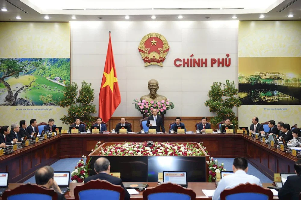 Đề án xây dựng hệ thống thông tin phục vụ họp và xử lý công việc của Chính phủ (e-Cabinet) nhằm đổi mới phương thức làm việc của Chính phủ trên cơ sở ứng dụng mạnh mẽ CNTT, hướng tới Chính phủ không giấy tờ, tiết kiệm thời gian, chi phí, nâng cao hiệu lực, hiệu quả quản lý, điều hành (Ảnh minh họa: Chinhphu.vn)