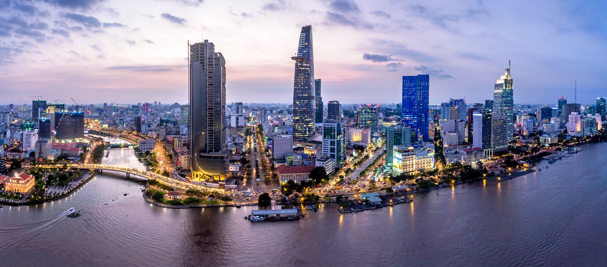 Mã số N3011: Cần tháo “vòng kim cô” cho Thành phố Hồ Chí Minh