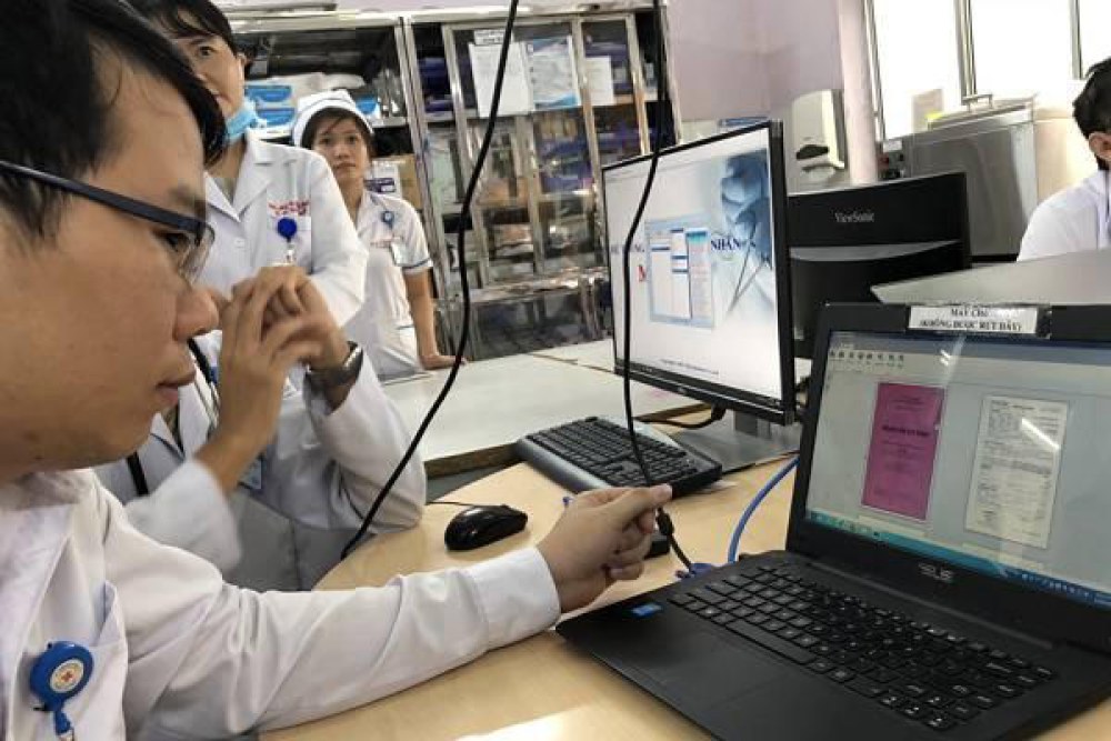 Năm 2025, tất cả người dân TP.HCM đều có hồ sơ sức khỏe điện tử