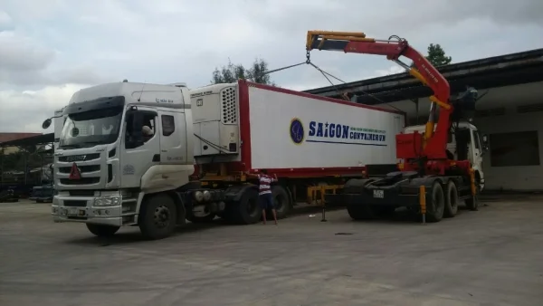 saigon container1.jpg