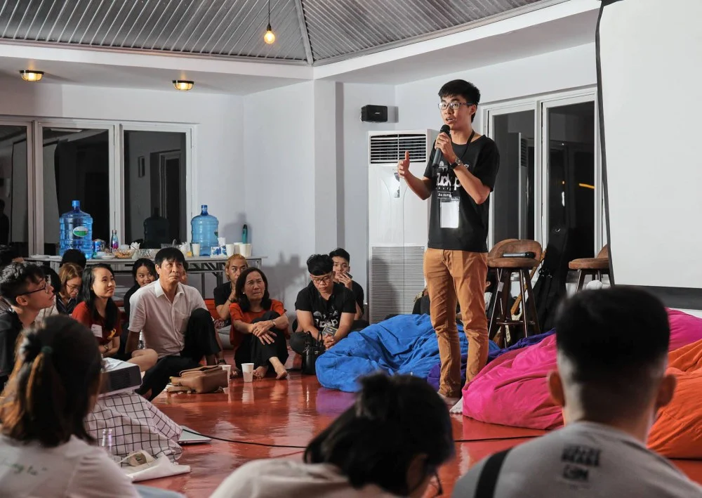 Phong.jpg