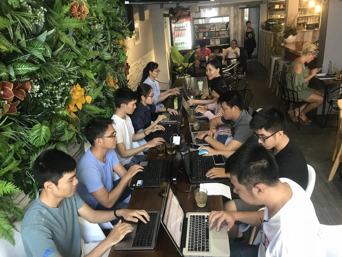 TripHunter - Ứng dụng thông minh tạo lịch trình cho người du lịch tự túc 