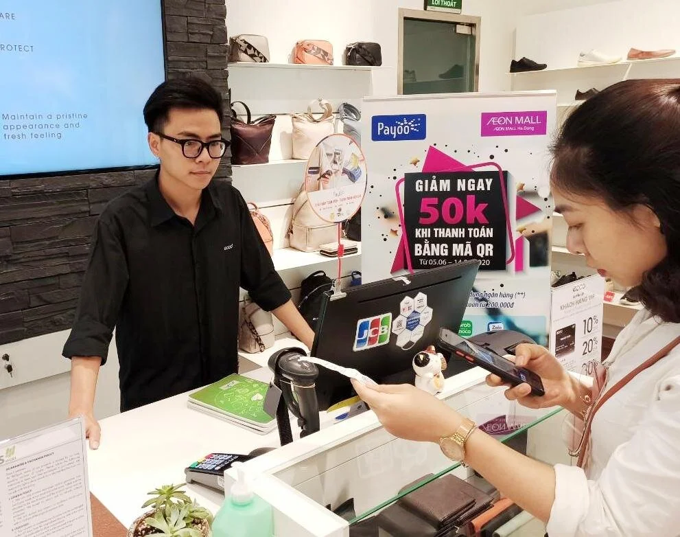 Ngân hàng và Ví điện tử cùng tổ chức chương trình khuyến mại "khủng" tại tại AEON MALL 