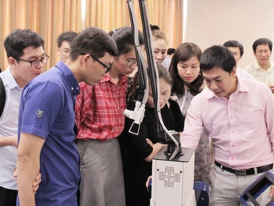 Mã số N1022: Lascitec - Công nghệ Laser ứng dụng trong phẫu thuật và da liễu với giá thành tiết kiệm