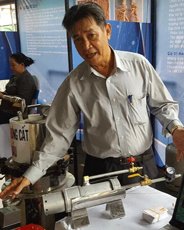 Mã số N1138: Béc đốt không khói giải pháp giảm ô nhiễm cho các làng nghề 