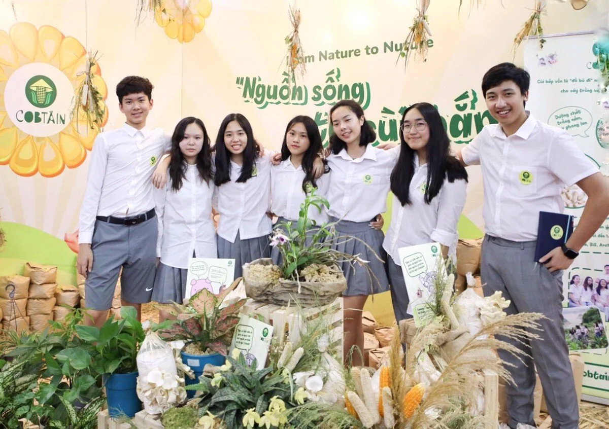 Đại diện của Việt Nam giành giải vô địch thế giới cuộc thi Khởi nghiệp trẻ Quốc tế