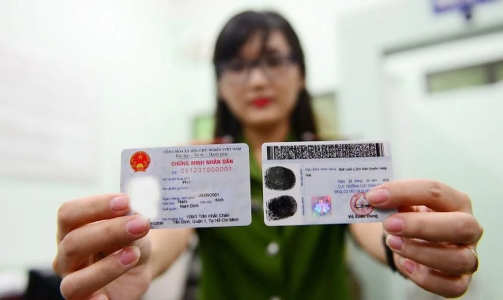 Từ ngày 1/11, thu thập vân tay làm thẻ căn cước theo phương thức mới