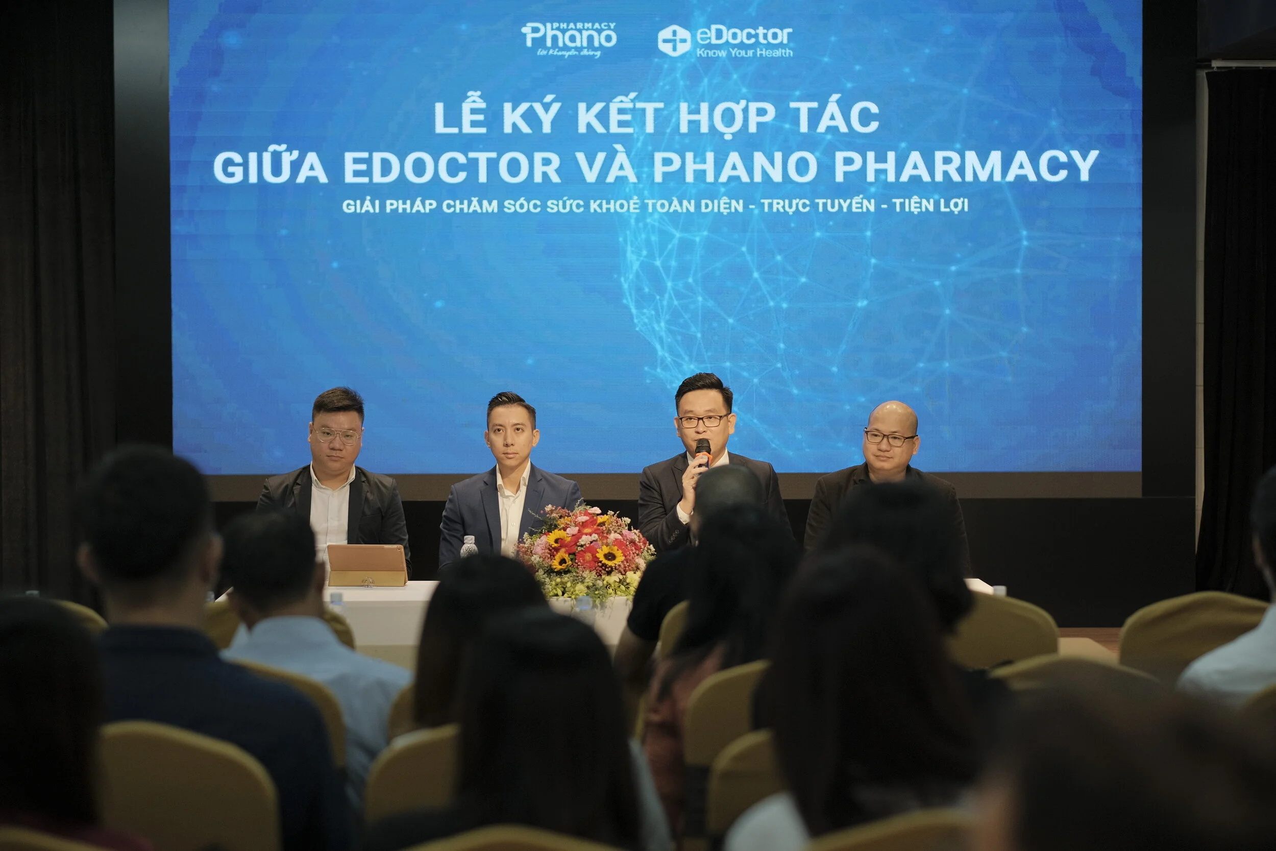  eDoctor hợp tác cùng Phano Pharmacy giao thuốc trong 2 giờ tại TP.HCM 