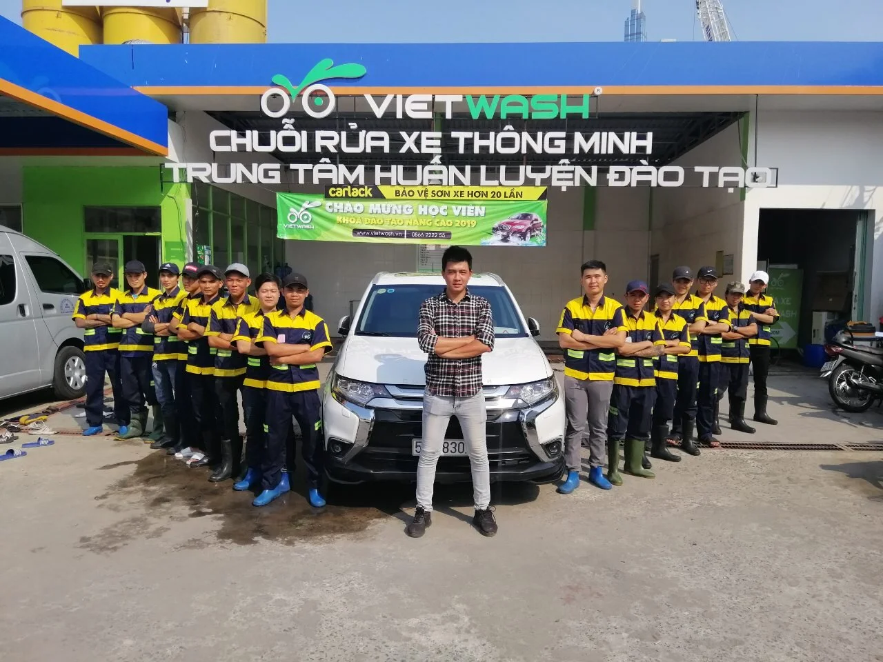 Startup rửa xe thông minh VietWash nhận vốn triệu USD từ Hàn Quốc