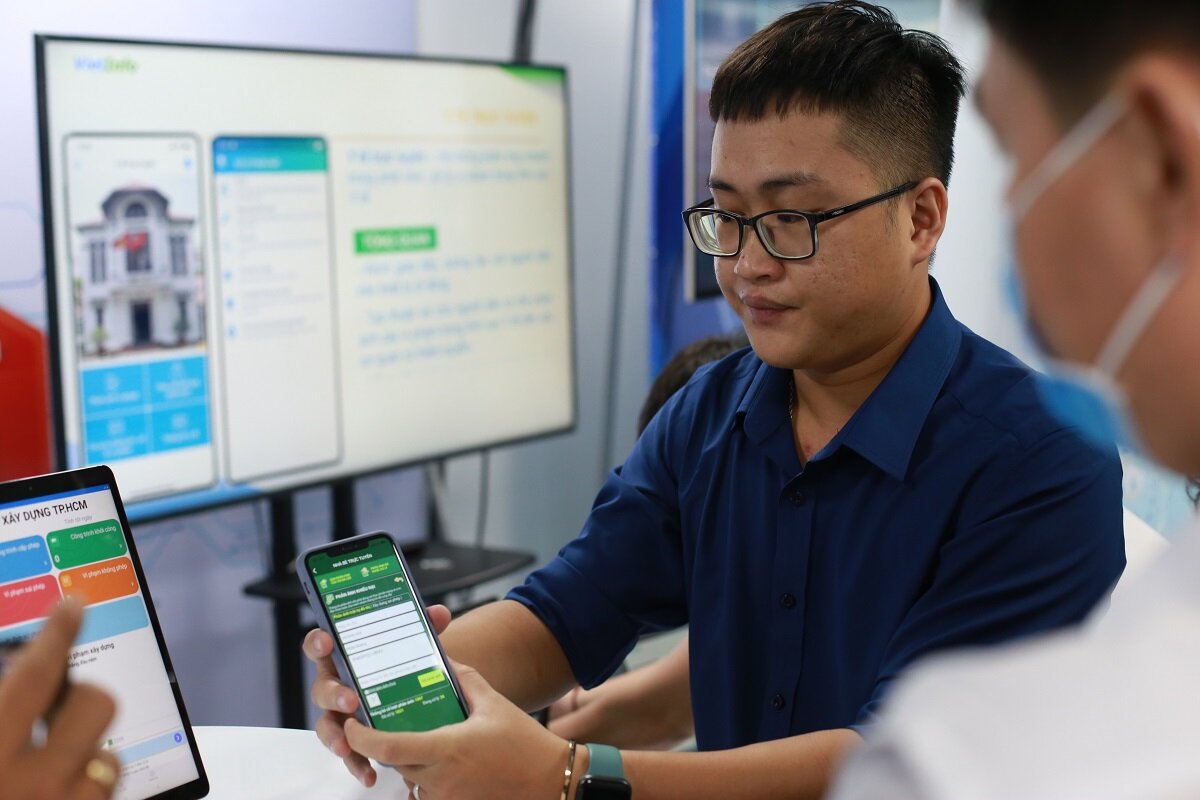 Nhà Bè ứng dụng AI đánh giá mức độ hài lòng của người dân