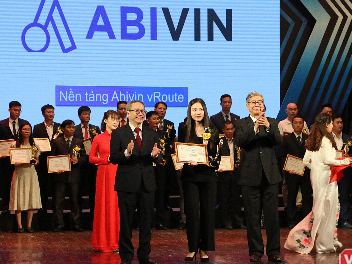 Startup Abivin giành giải thưởng Chuyển đổi số Việt Nam 2020