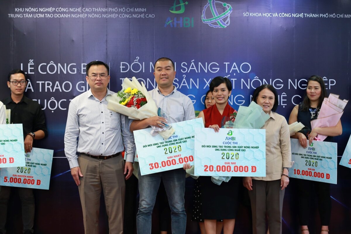 WHISE 2020: Hệ thống giám sát thủy sản chiến thắng cuộc thi  “Đổi mới sáng tạo trong sản xuất nông nghiệp ứng dụng công nghệ cao 2020”