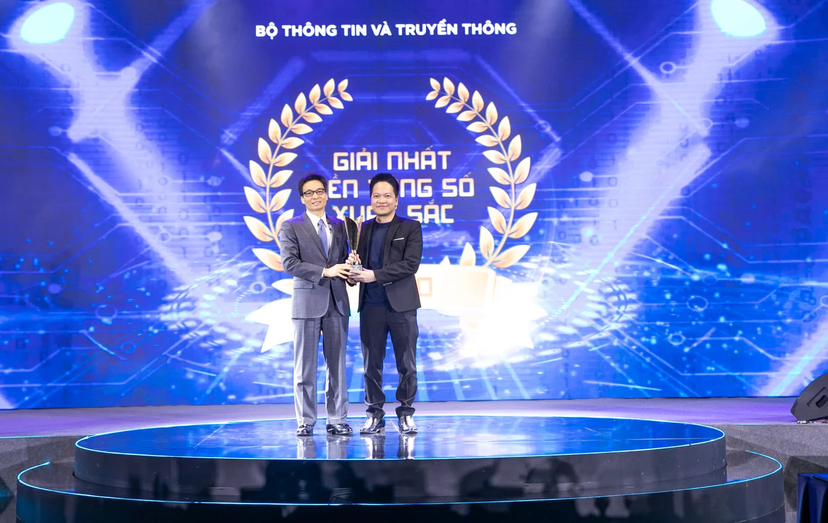 Make in Vietnam 2020: Vinh danh sản phẩm công nghệ số thuần Việt