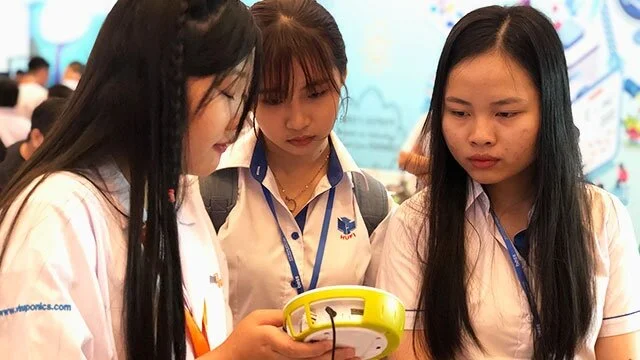 Mã số N3075: Đầu tư cho giáo dục thông minh