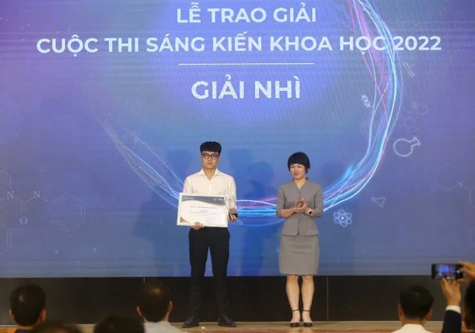 Sáng kiến khoa học 2022: Thiết bị định vị phẫu thuật nội soi xương 3D