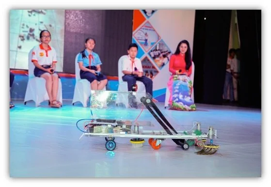 Mã số N2058: Đẩy mạnh giáo dục STEM vào tiết học và câu lạc bộ nhằm nâng cao sự sáng tạo – năng động của học sinh