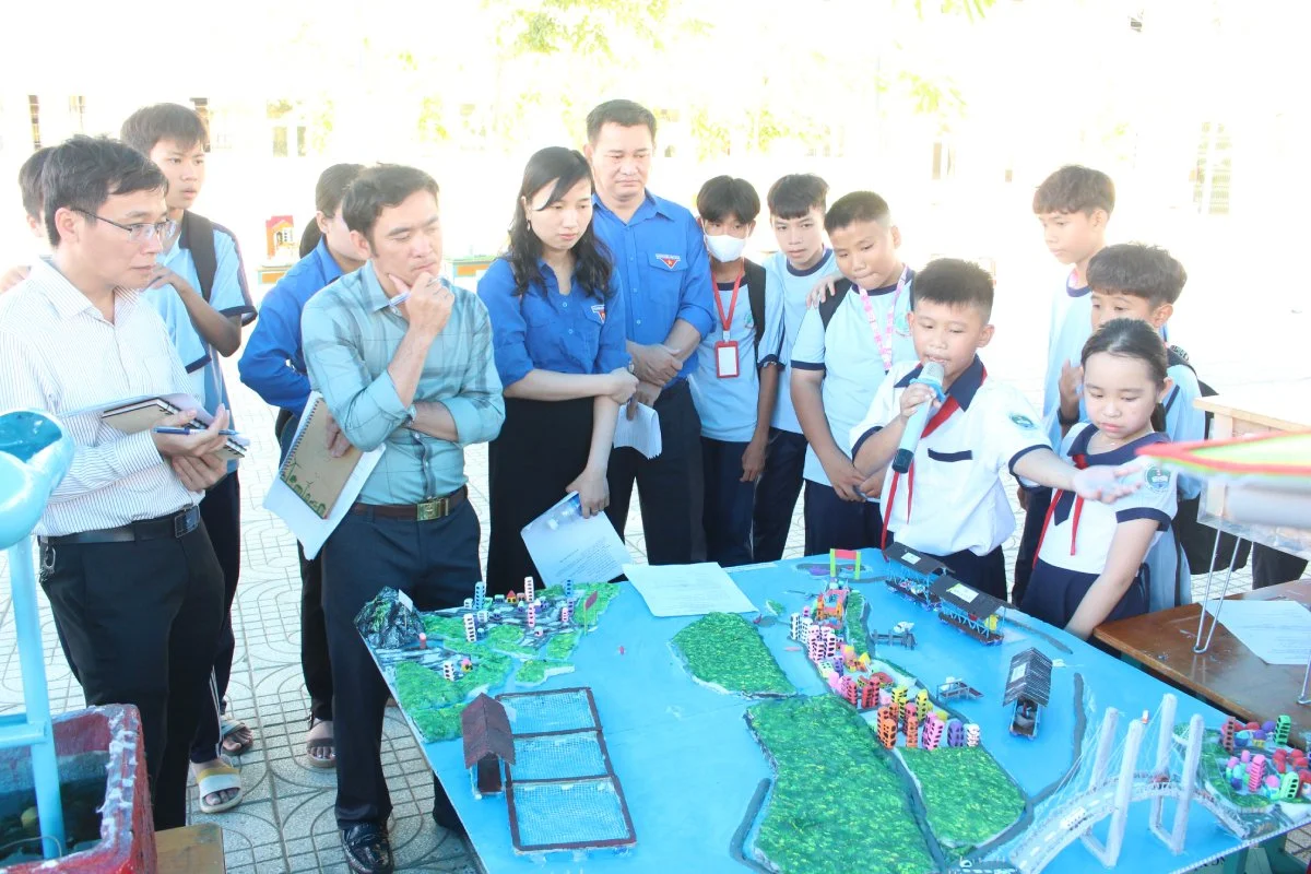 Thanh thiếu nhi Cần Giờ với khoa học và đổi mới sáng tạo