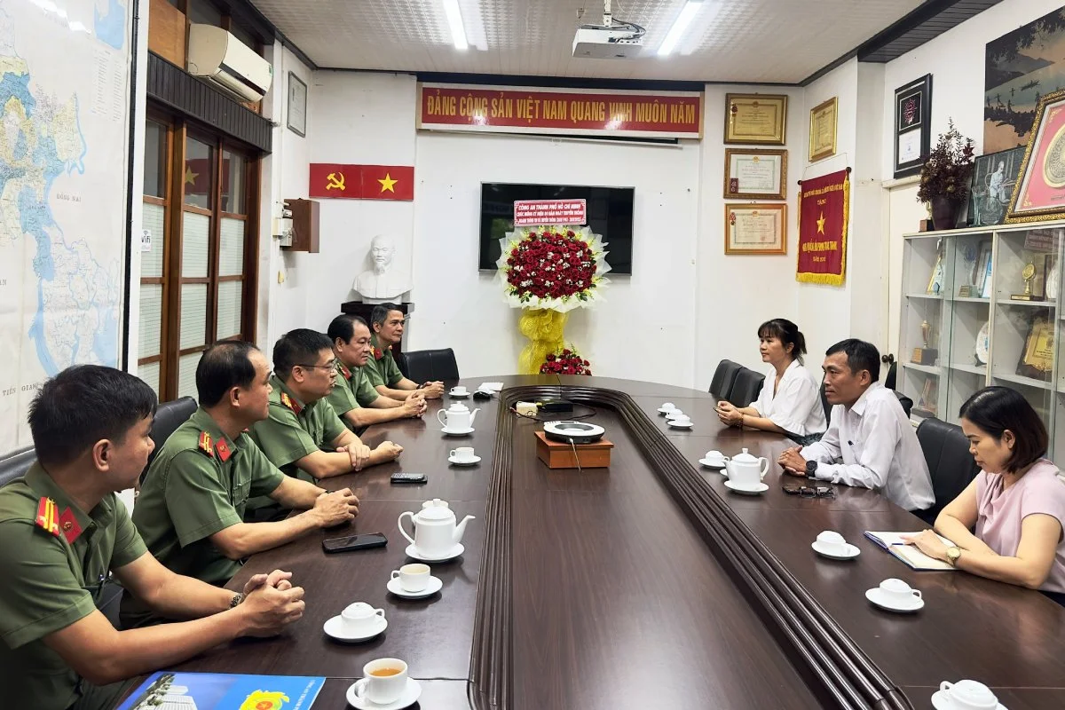 Thắt chặt phối hợp giữa Công an TP.HCM và Sở Khoa học và Công nghệ