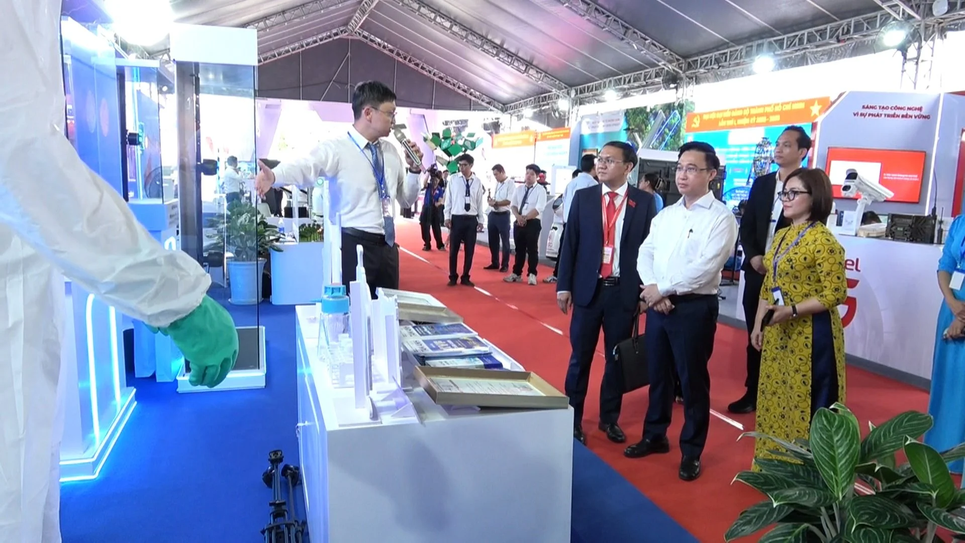 Triển lãm “Sản phẩm Công nghệ Chiến lược Quốc gia tại TP.HCM”: Dấu ấn sáng tạo chào mừng Đại hội đại biểu Đảng bộ Thành phố