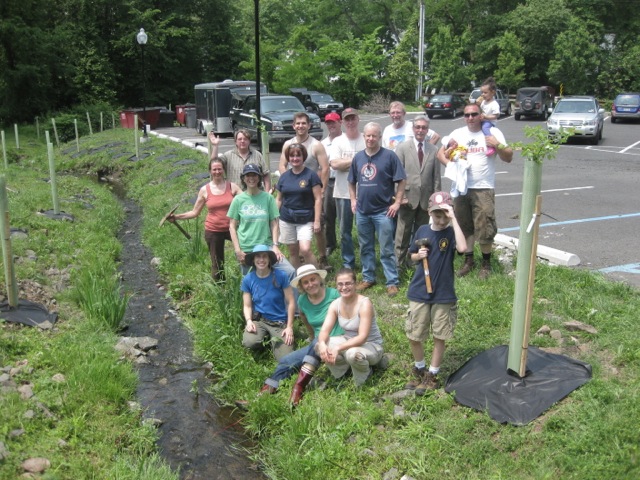 Trees for Tribs planting activity 