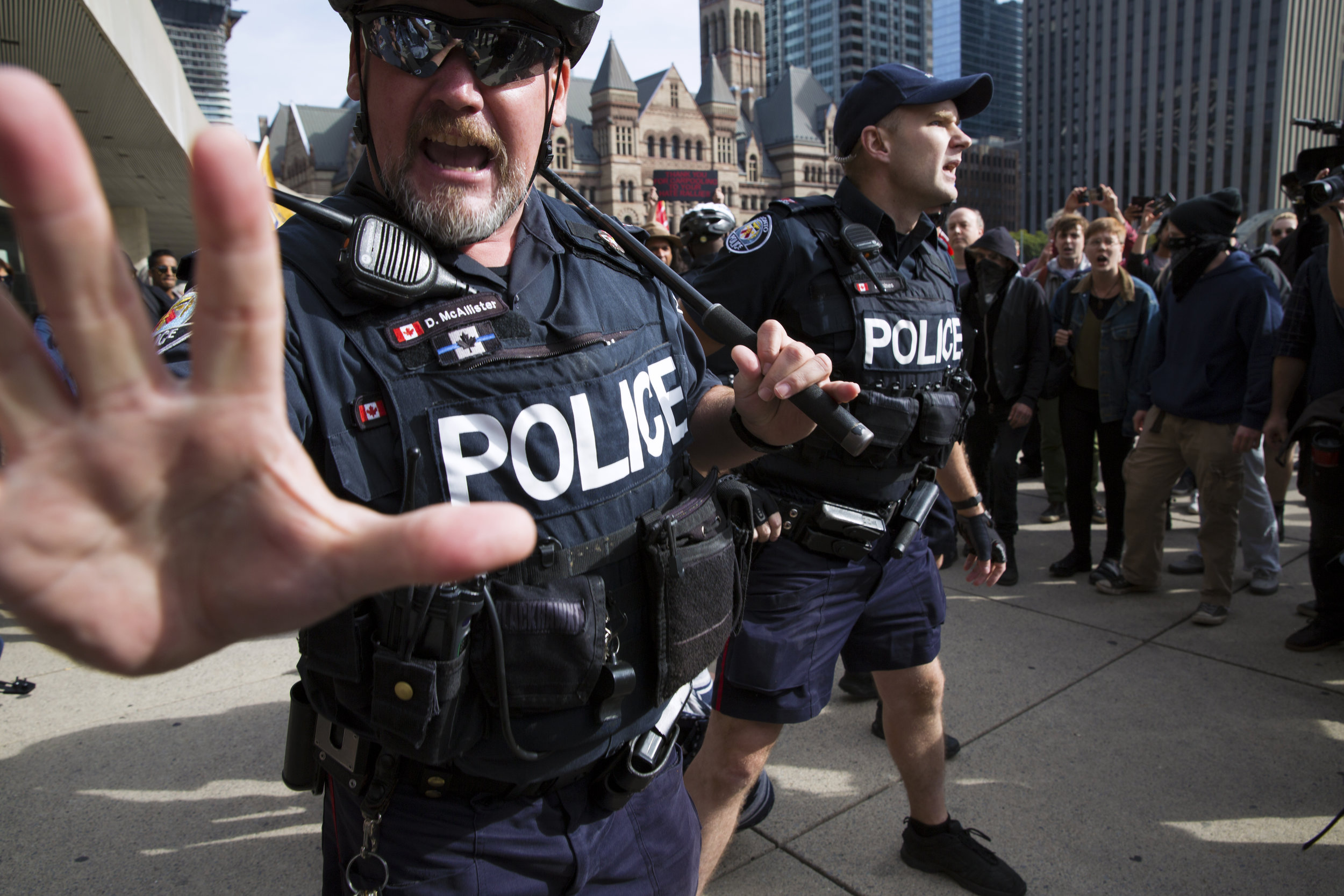  Police arrest a demonstrator at a White Supremacist rally vs. Antifa counter protestors&nbsp; 