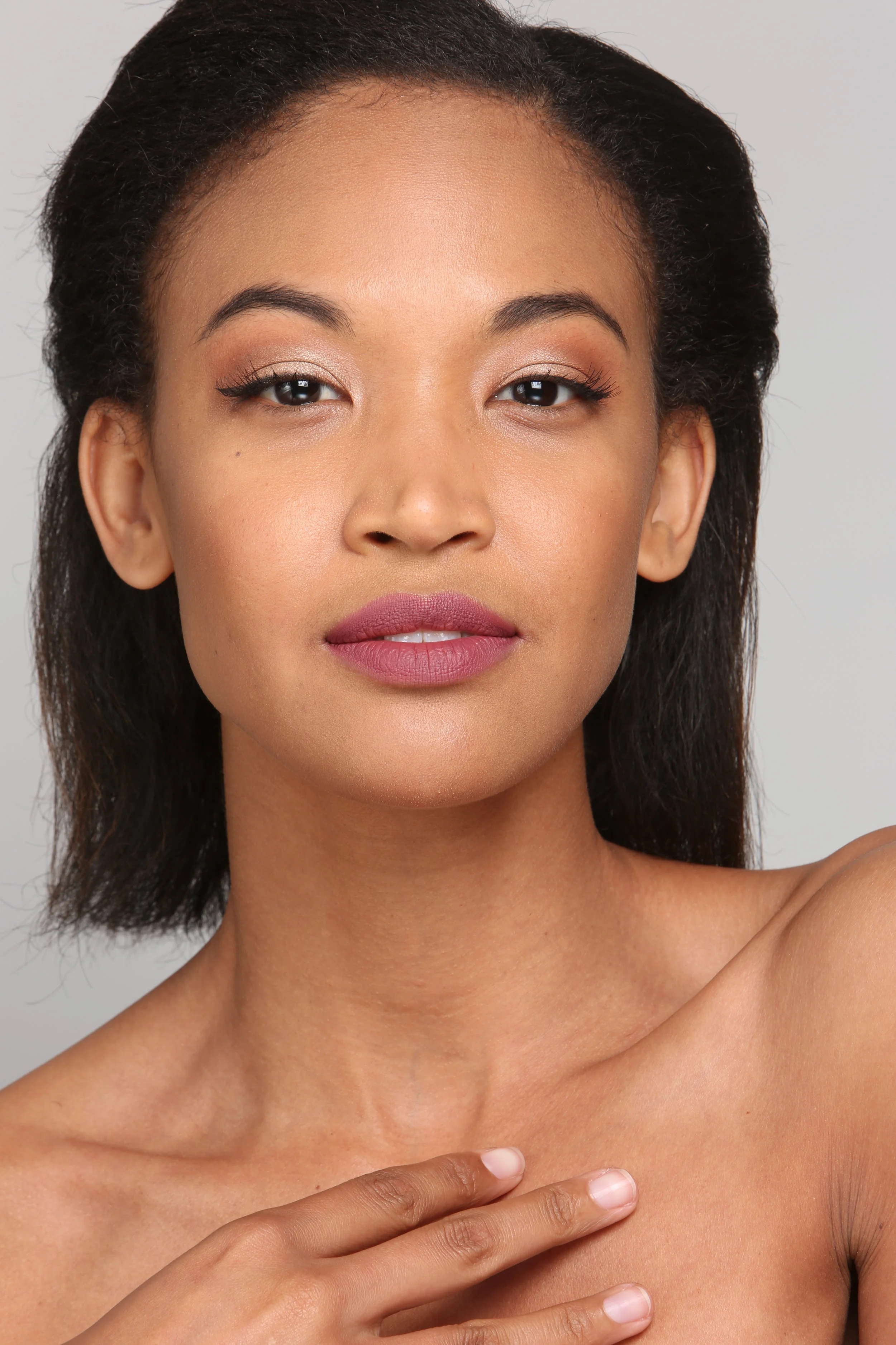  Photo by Joyce O'Neal  Make-Up Alexis Preciado 