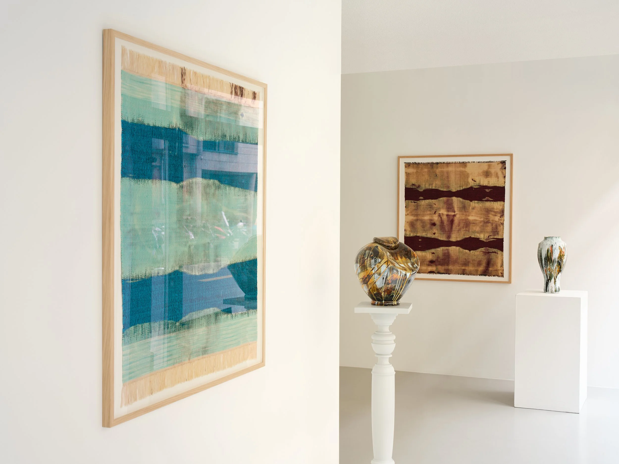 ed.TasteContemporary_OutoftheBlue_110326b_0977_v2.jpg