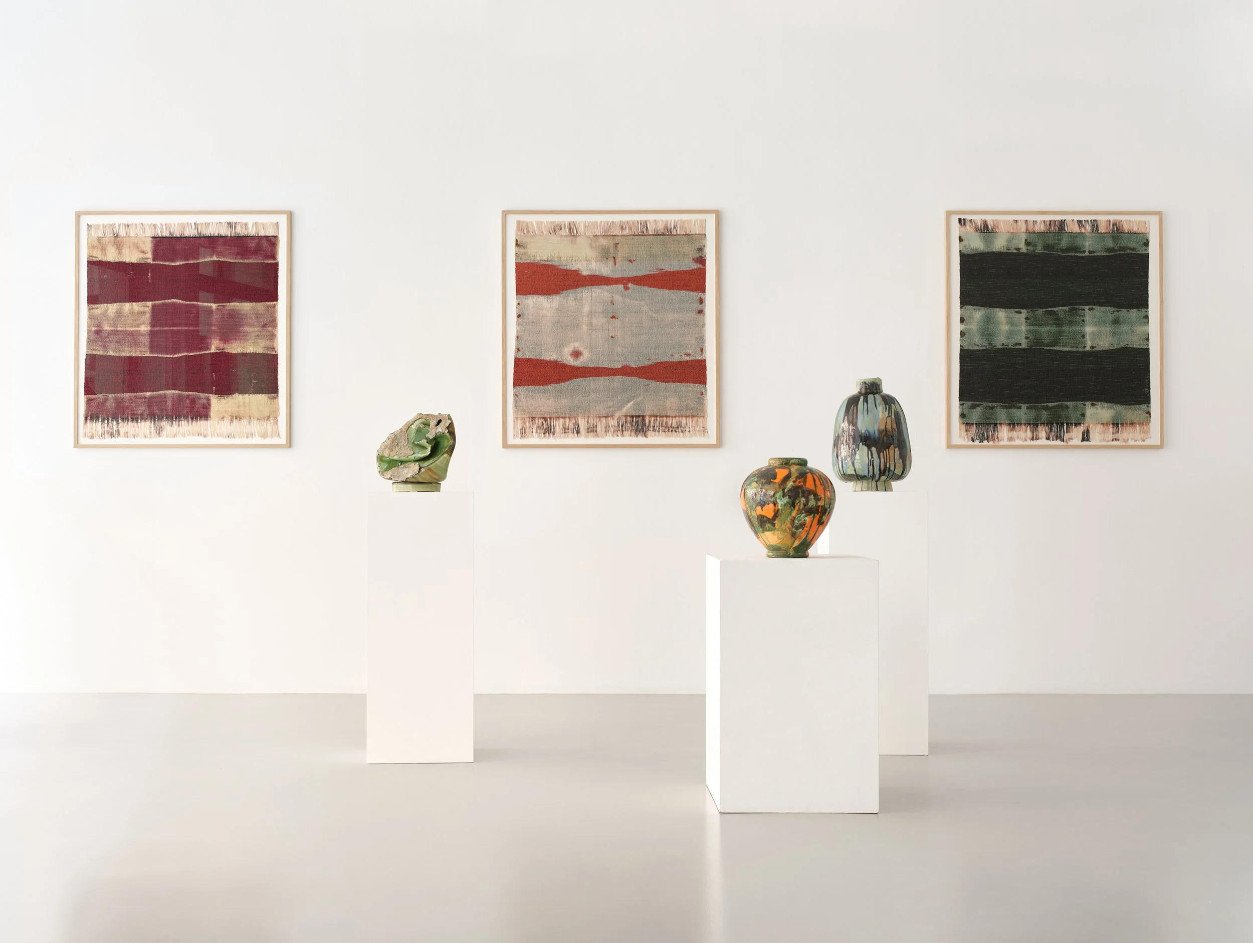 edTasteContemporary_OutoftheBlue_110326_10174_v2.jpg